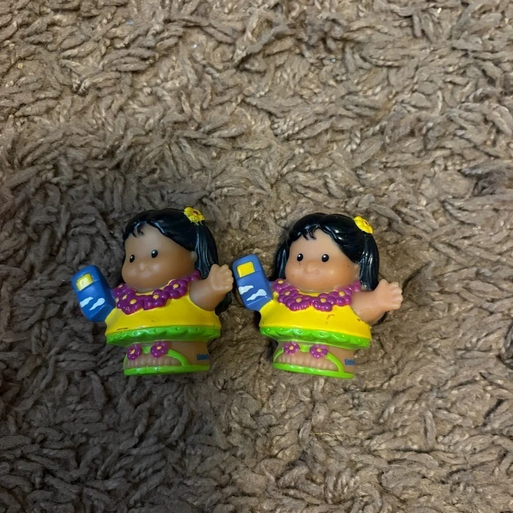 Fisher Price Little People Hawaiian Vacation Girl Wearing Lei Tourist W/ Phone